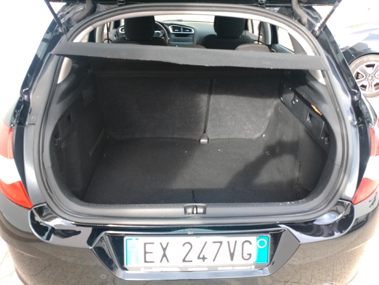 Citroen C4 1.6 e-HDi 115 Exclusive