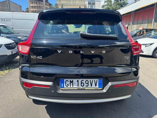 VOLVO XC40 T2 automatico Core (AUTOCARRO N1)