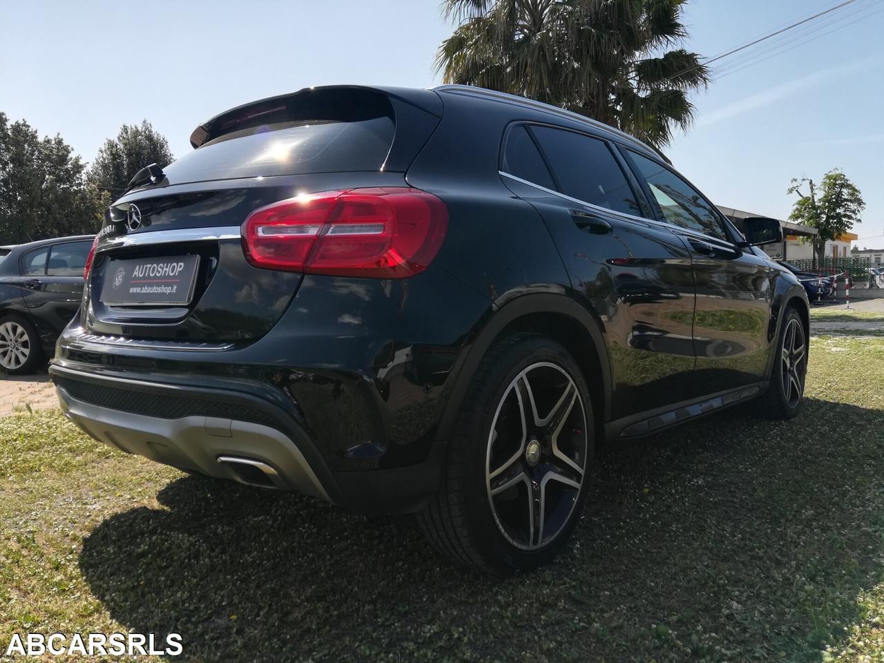 MERCEDES - Classe GLA - GLA 200 d Automatic Premiu