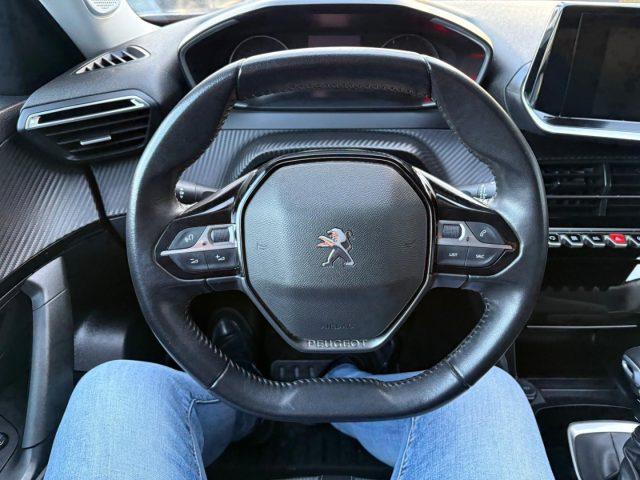 PEUGEOT 2008 BlueHDi 110 S&S Allure