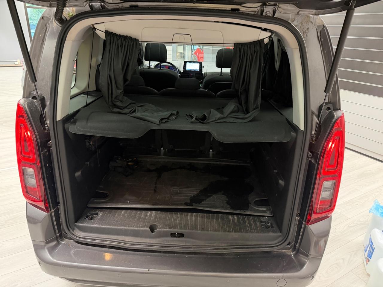 Toyota Proace City Verso 1.5D 130 CV S&S Short D A/T Luxury