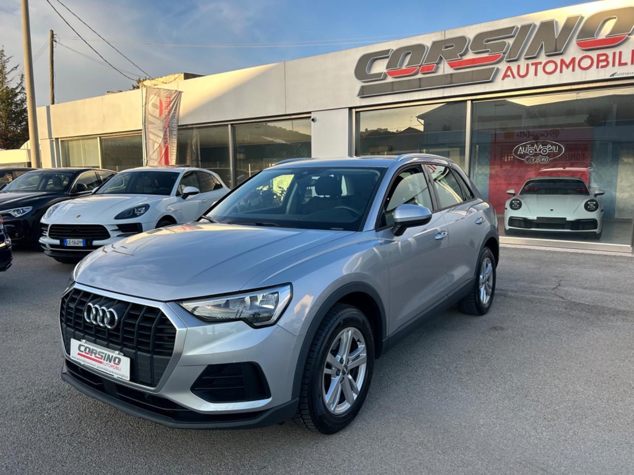 Audi Q3 35 TDI quattro Business