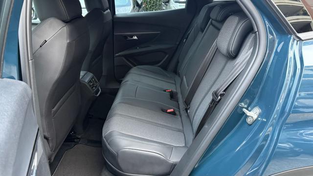 PEUGEOT 3008 HYBRID 180 e-EAT8 ALLURE PACK*24M.G.*