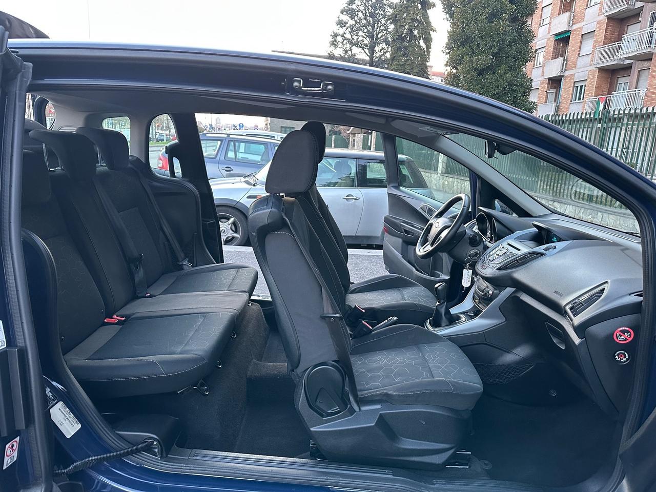 Ford B-Max 1.4 90 CV GPL della casa Titanium