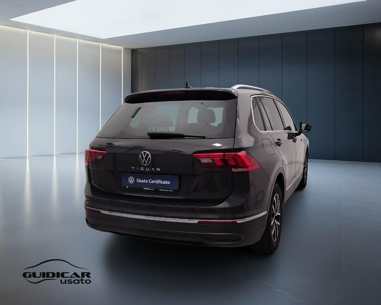 VOLKSWAGEN Tiguan II 2021 - Tiguan 2.0 tdi Life 122cv