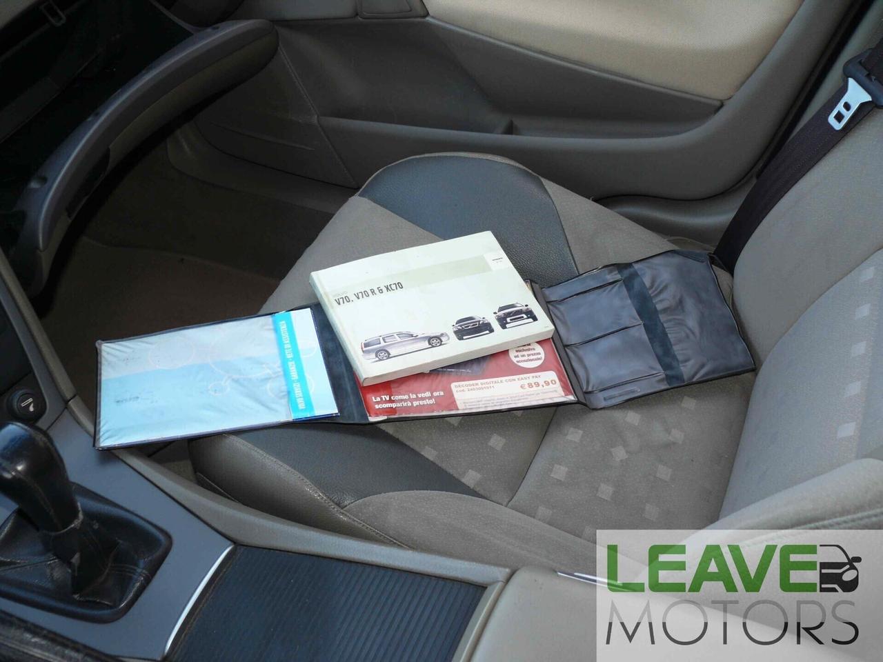 Volvo V70/XC70 Momentum (M1364)