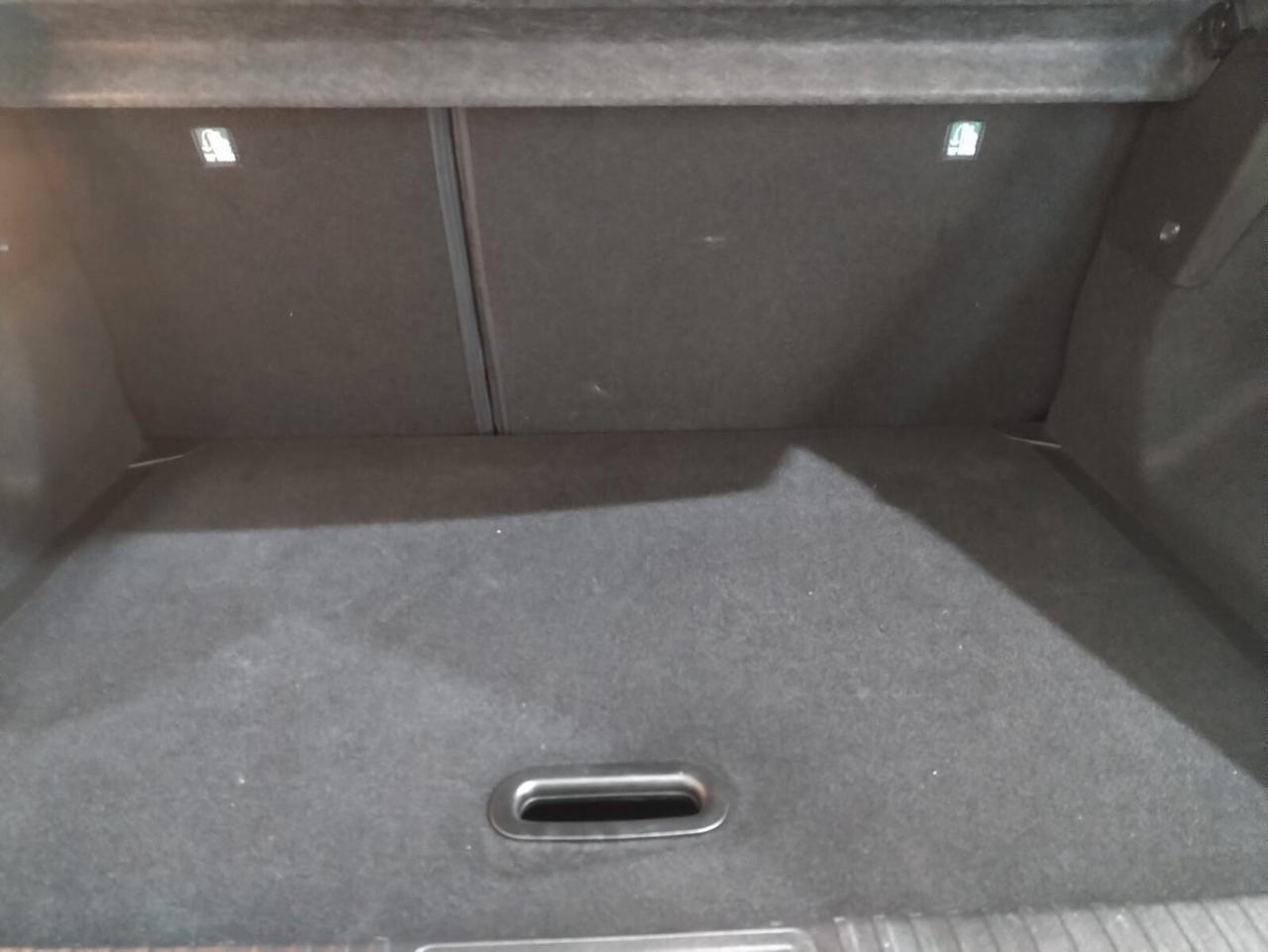 Renault Captur TCe 100 CV GPL FAP Intens