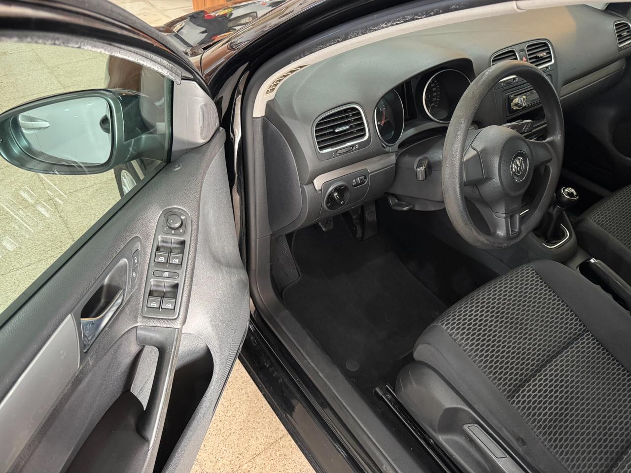 Volkswagen Golf 1.6 TDI 5p. Highline 105 CV. OK NEOPATENTATI