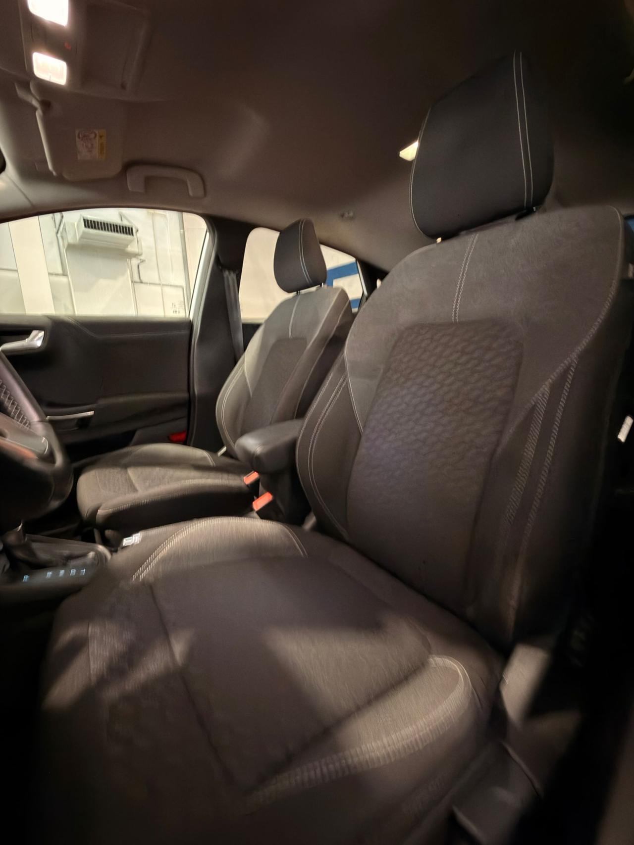 FORD Puma '19-> - Puma 1.0 EcoBoost Hybrid 125 CV S&S aut. Titanium