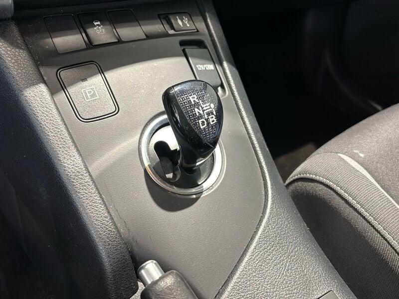 Toyota Auris 1.8 Hybrid E-CVT Active