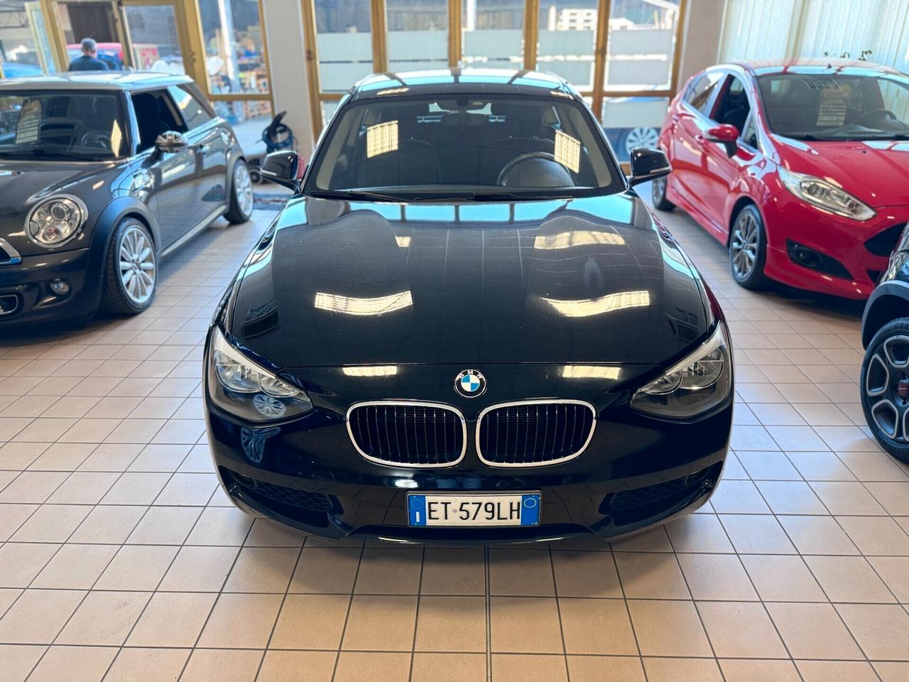 Bmw 114 114d 3p. Unique