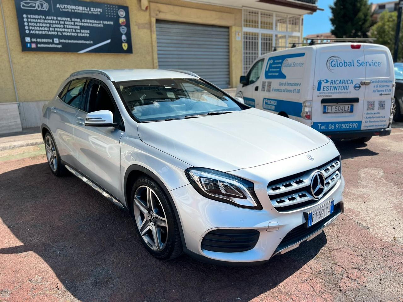 Mercedes-benz GLA 200 AMG PREMIUM