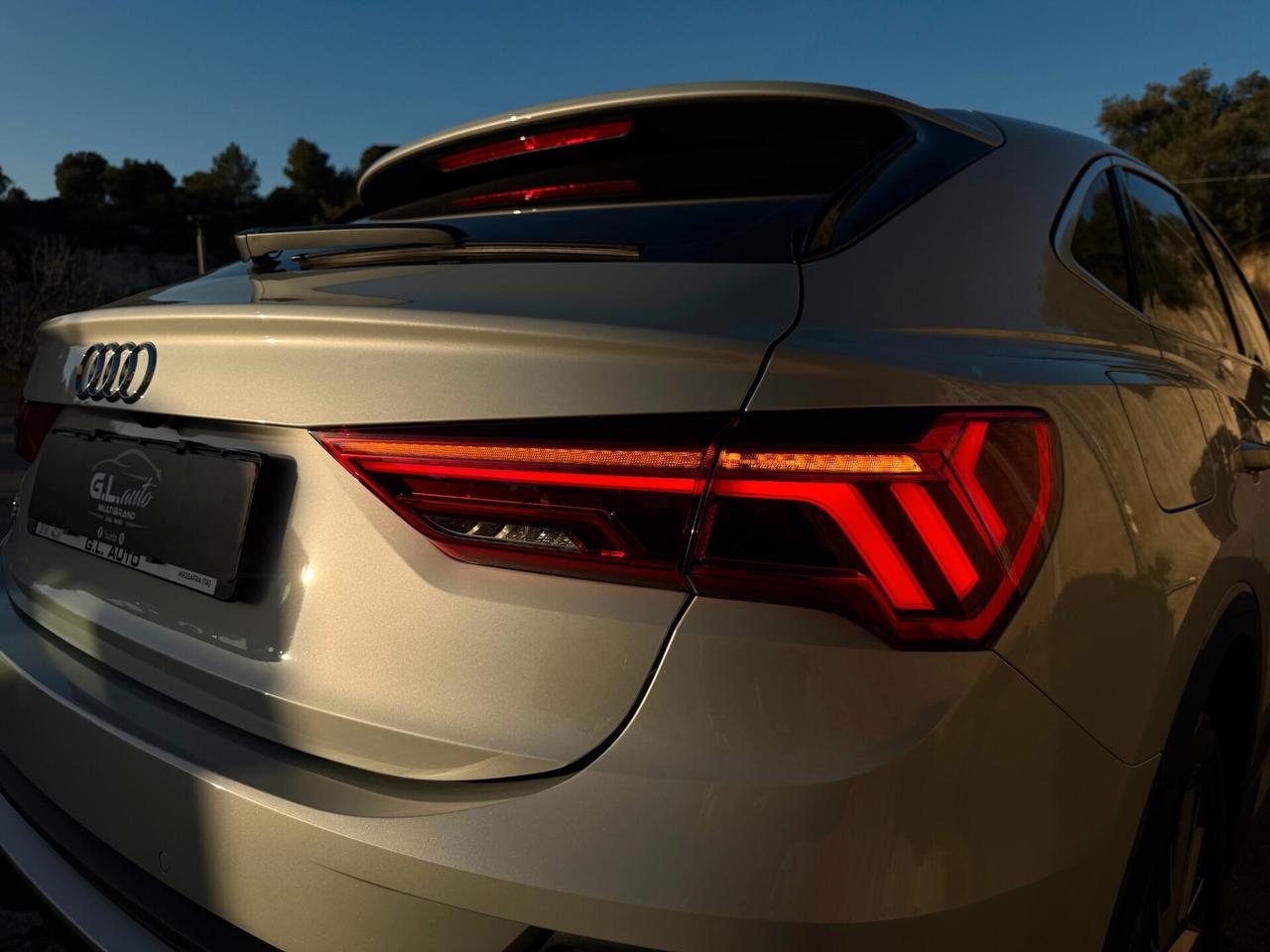 Audi Q3 SPB S-LINE/2.0 150CV/SOLO 37000KM/IVA ESPOSTA