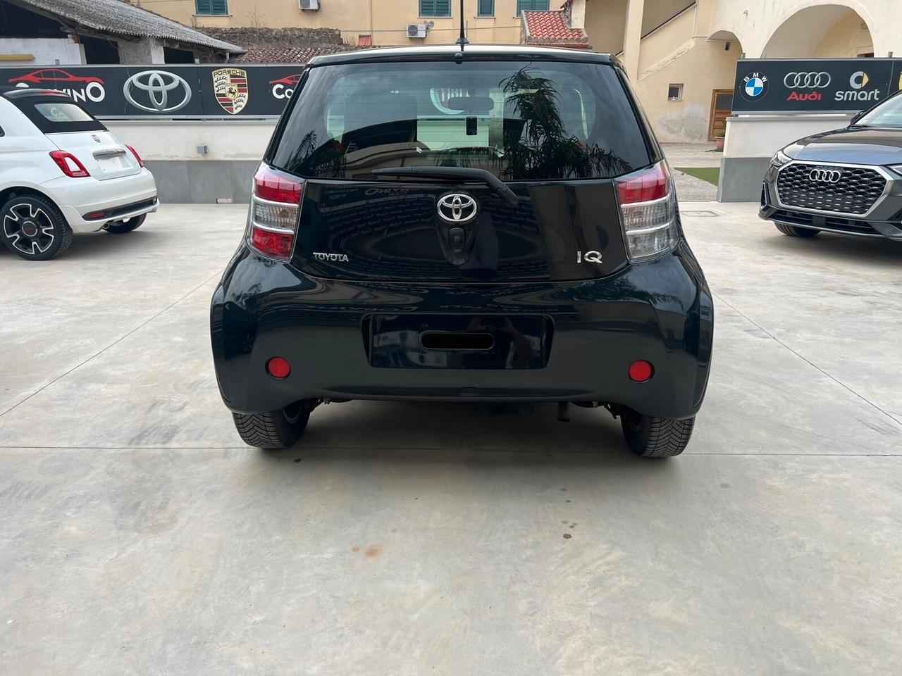Toyota iQ 1.0 Sol