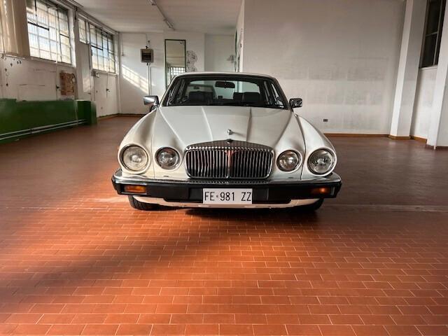 Jaguar XJ XJ6 4.2