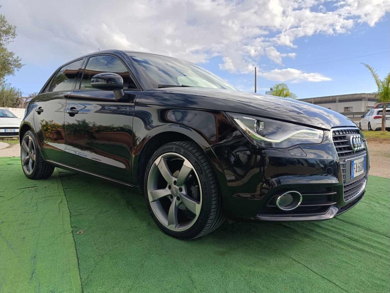 Audi A1 1.6 TDI Ambition - 2014