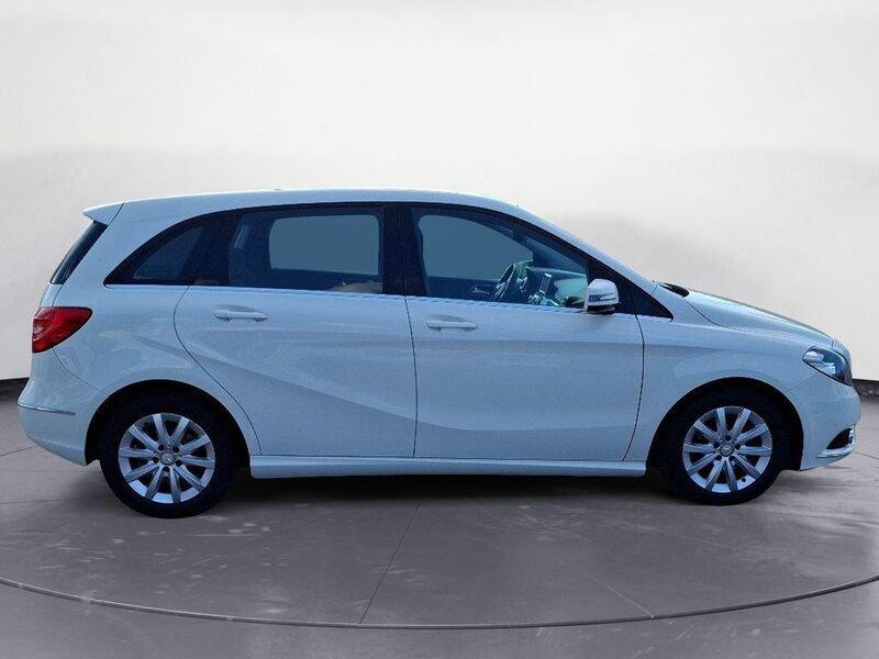 Mercedes-Benz Classe B B 180 BlueEFFICIENCY Executive