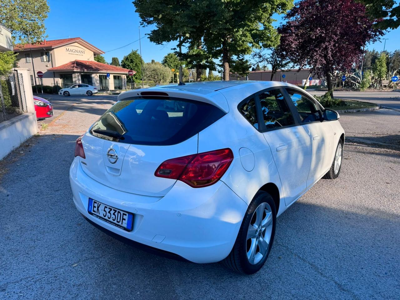 Opel Astra 1.4 100CV 5 porte Elective