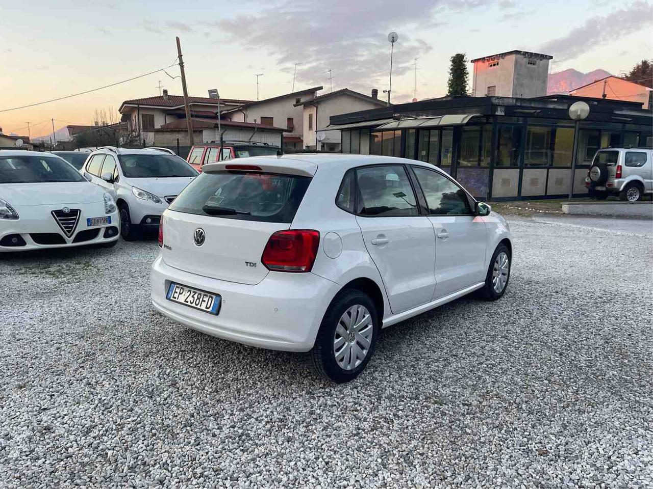 VOLKSWAGEN POLO - 1.2 TDI - 5 P - COMFORTLINE