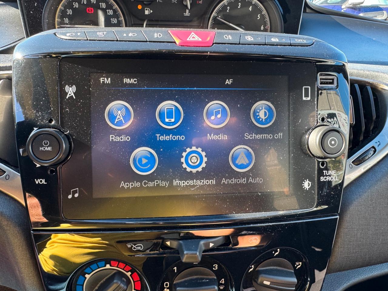 Lancia Ypsilon 1.2 GPL ECOCHIC 2020 FARI LED