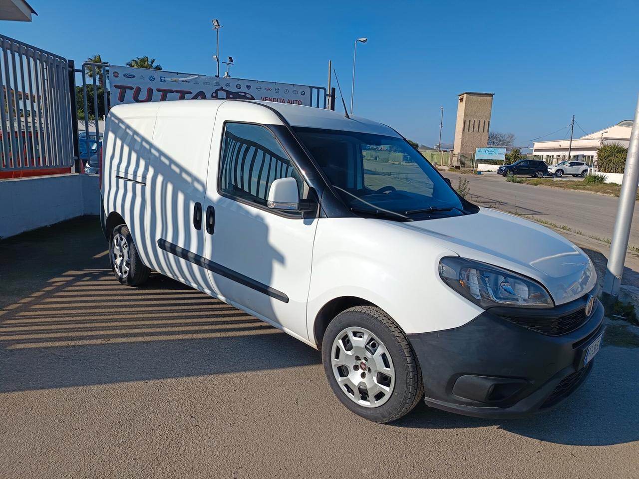 FIAT DOBLO' MAXi LAMIERATO 3 POSTI 1.6 MJT NAV.