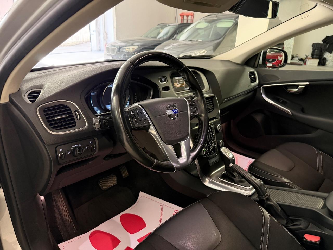 Volvo V40 D3 Geartronic Momentum