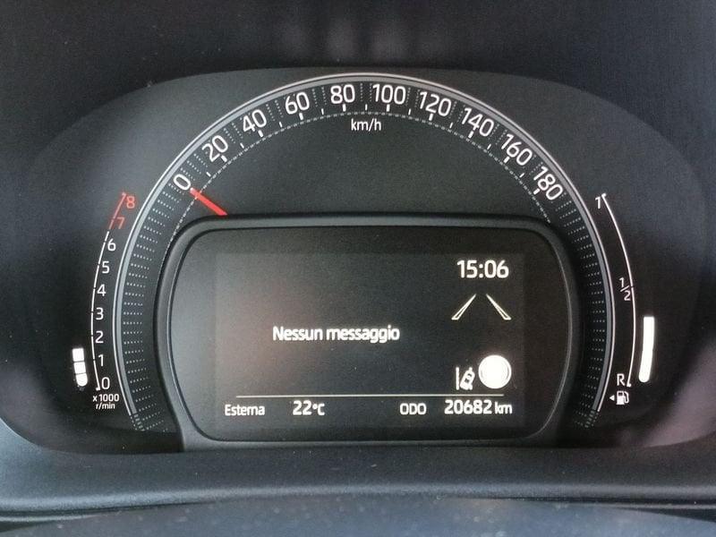 Toyota Aygo X 1.0B (72 CV) Lounge