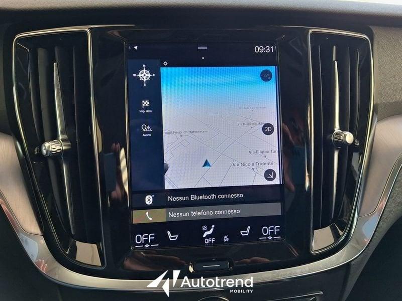 Volvo V60 B4 197+14 CV Mild Hybrid Diesel Automatica Momentum Business