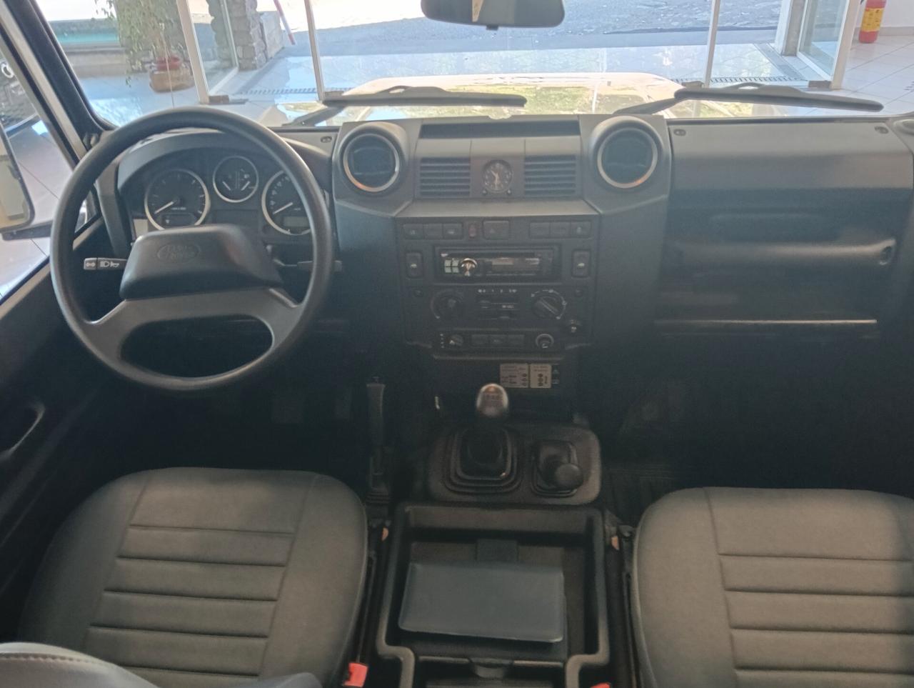 Land Rover Defender 90 2.2 TD4 Station Wagon base N1