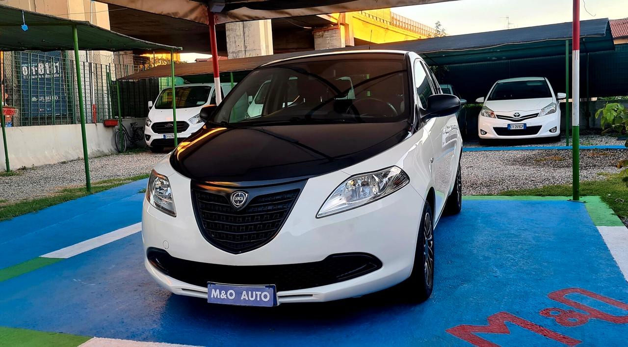 LANCIA YPSILON 1.2 BENZINA G.P.L DI CASA KM 71 MILA