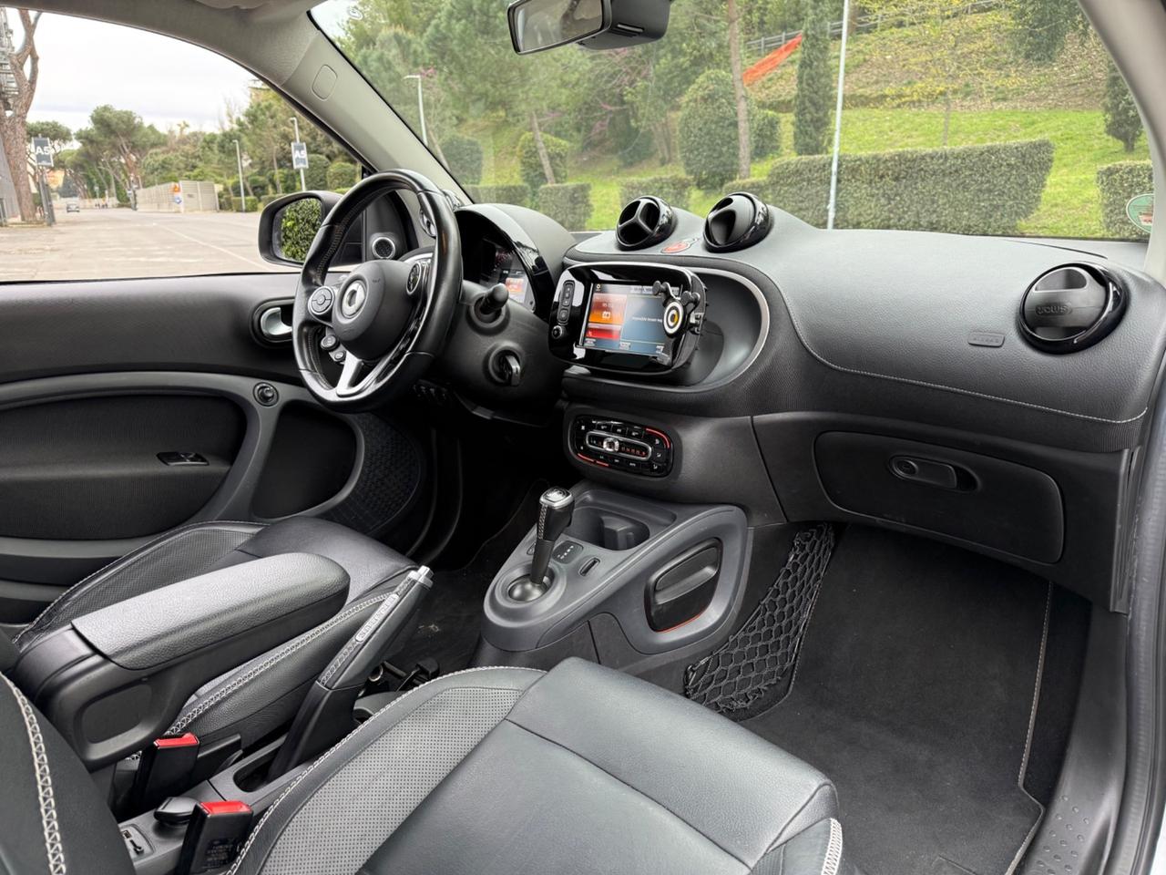 Smart fortwo Brabus 109cv Xclusive