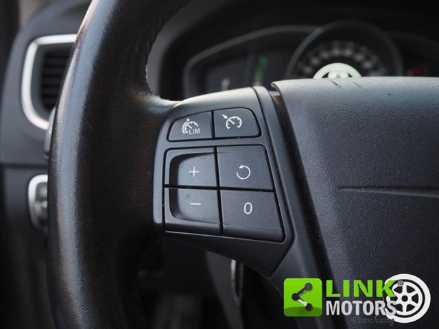 VOLVO V60 D2 Geartronic Kinetic