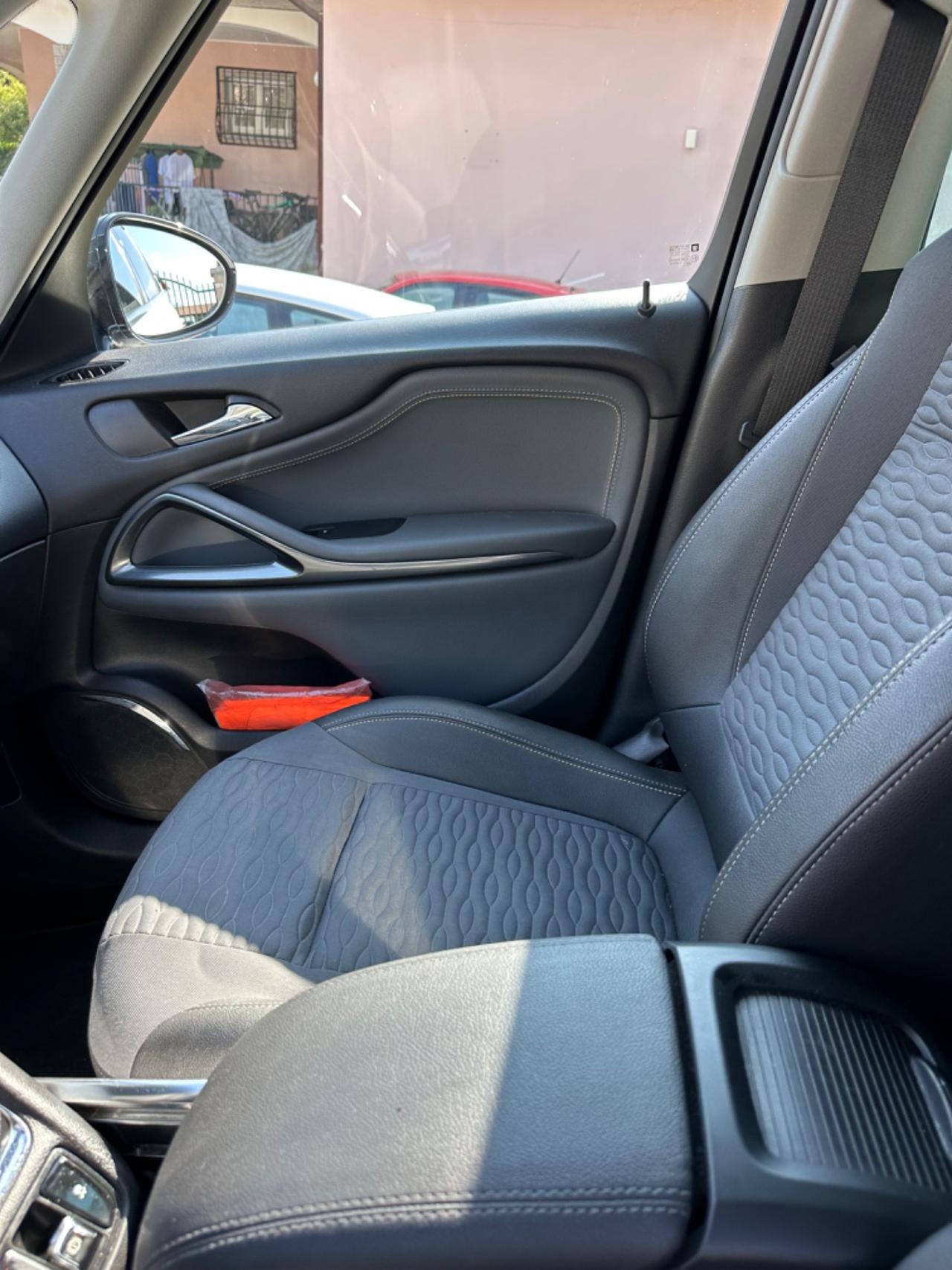 Opel ZAFIRA TOURER 2.0 CDTi 130CV 7POSTI KMCERT GARANZ UNICOPR