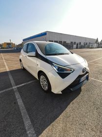 Toyota Aygo Connect 1.0 VVT-i 72CV 5P. x-business MMT