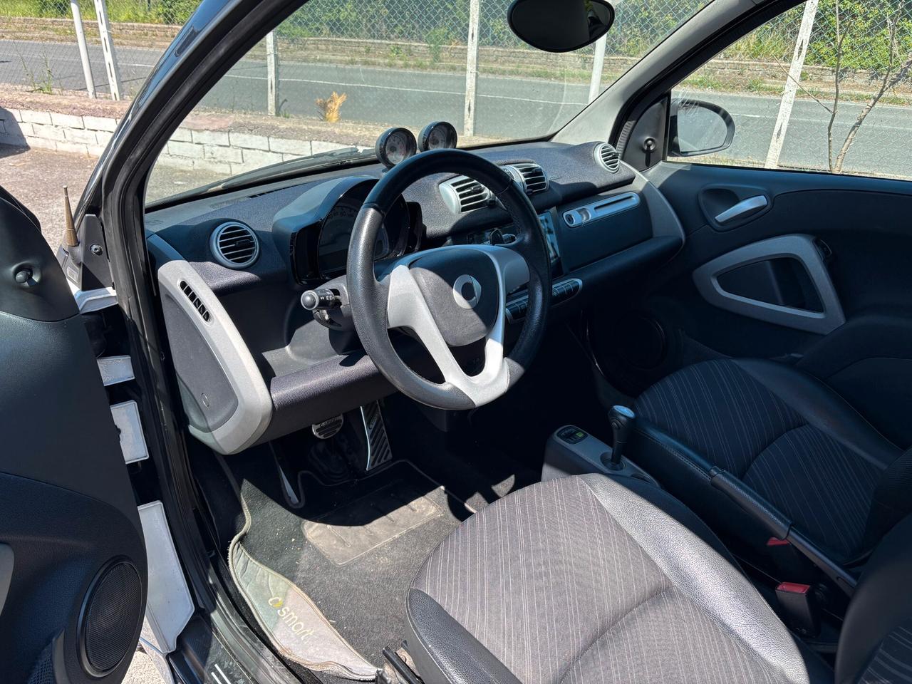 Smart ForTwo 1000 52 kW MHD coupé pulse BELLISSIMA, CARPLAY, F1 AL VOLANTE, CERCHIO 15, PANORAMA!!!