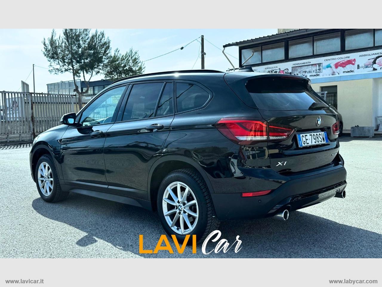 BMW X1 sDrive18d Edition Balance