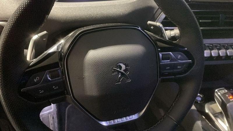 Peugeot 3008 Hybrid4 300 e-EAT8 GT