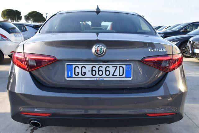 ALFA ROMEO Giulia 2.2 Turbodiesel 160 CV AT8 Business *Navi*