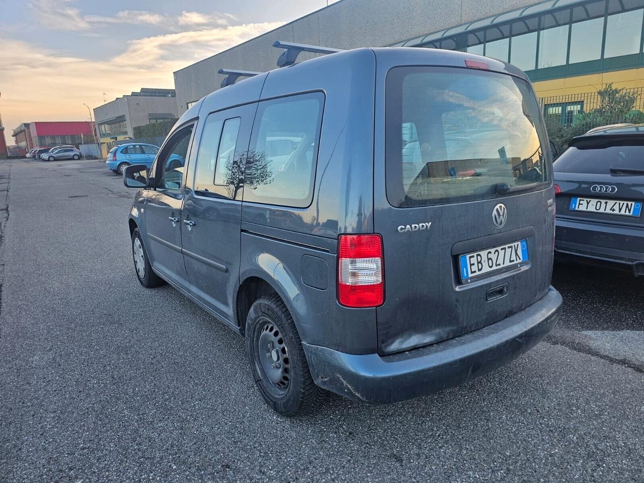 Volkswagen Caddy Maxi 2.0 Ecofuel 4p. Kombi