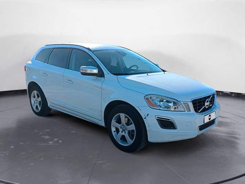 VOLVO XC60 2.4 d4 (d3) R-design awd 163cv geartronic