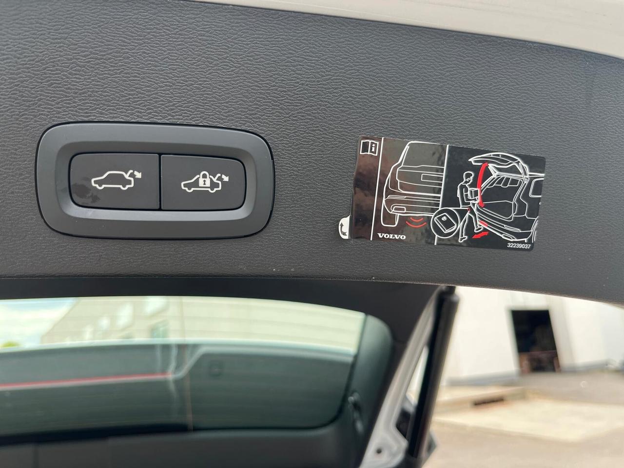 Volvo XC40 T4 Recharge Plug-in Hybrid Inscription Expression