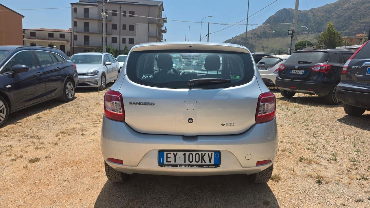 Dacia Sandero 1.5 dCi 75 CV 2015 Ambiance E5 € 5900