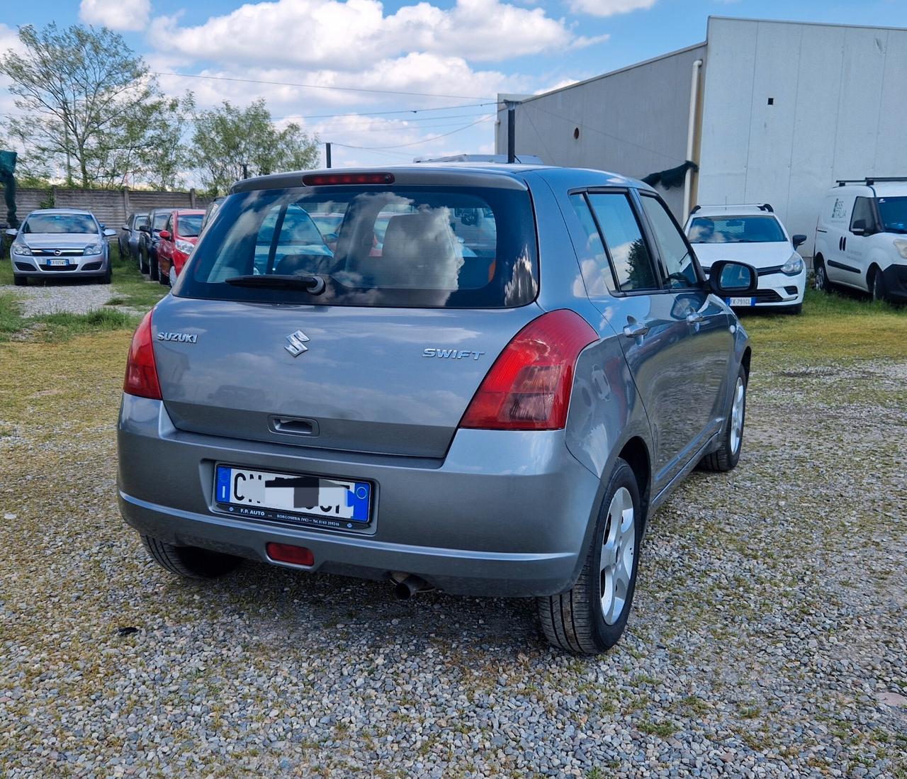 Suzuki Swift 1.3 5p. GLX