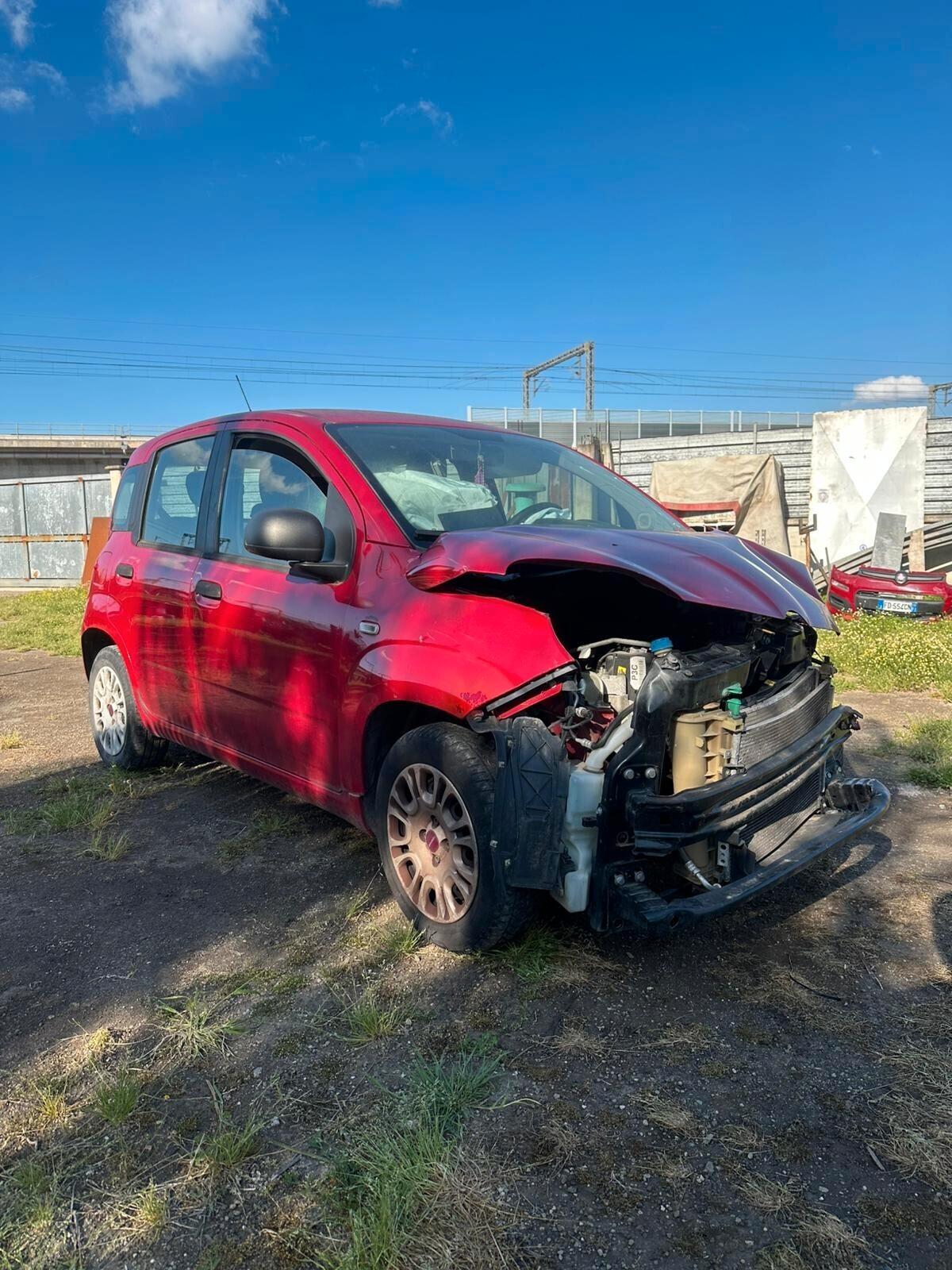 Fiat Panda 2016 1.2 - Easy - SINISTRATA -