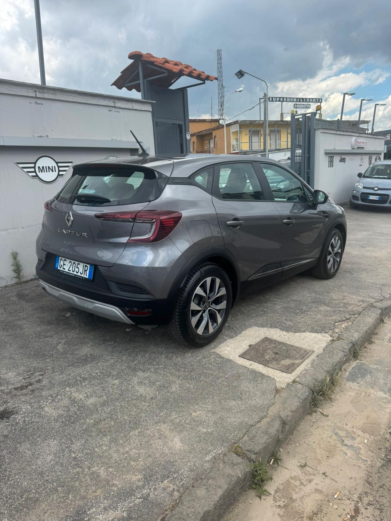 Renault Captur TCe 100 CV GPL FAP Intens