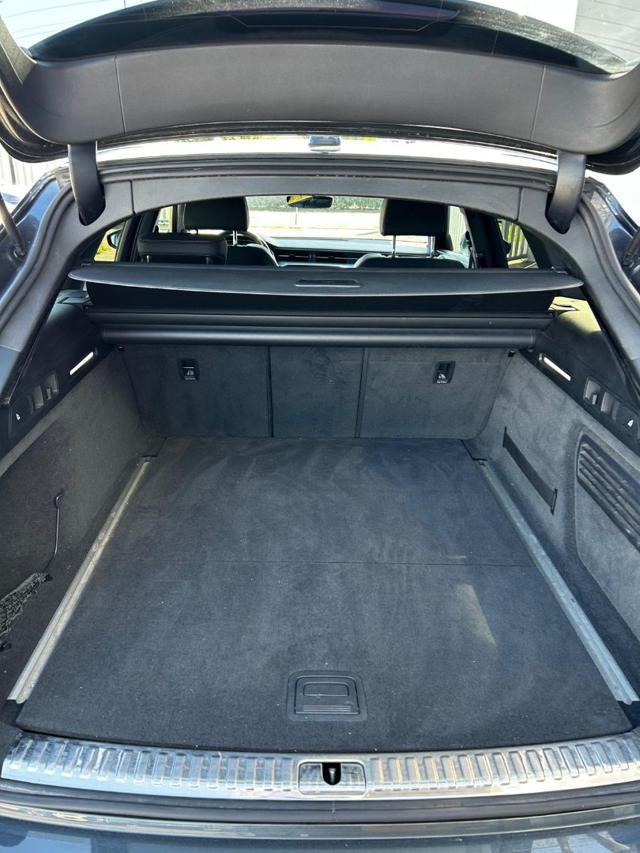 AUDI A6 Avant 40 2.0 TDI quattro ultra Business Sport