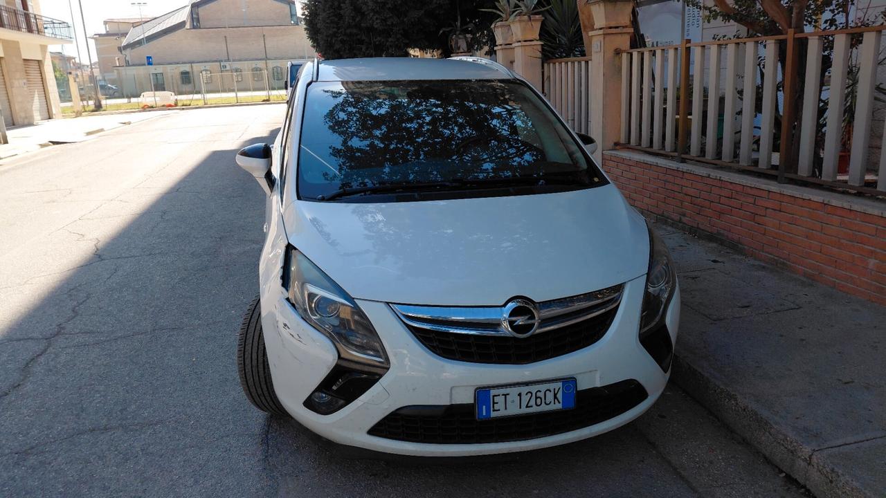 Opel Zafira 1.6 16V ecoM 150CV Turbo One