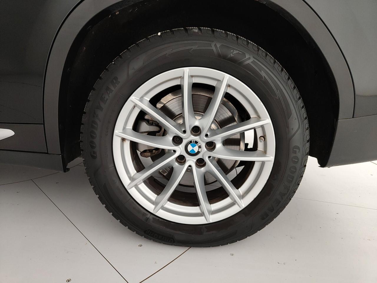 Bmw X3 sDrive18d 48V