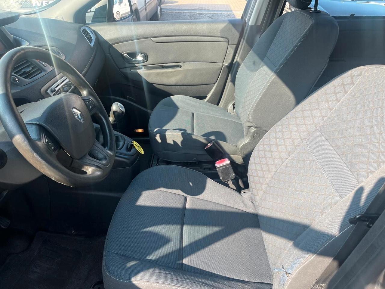 Renault Scenic Scénic 1.5 dCi 110CV