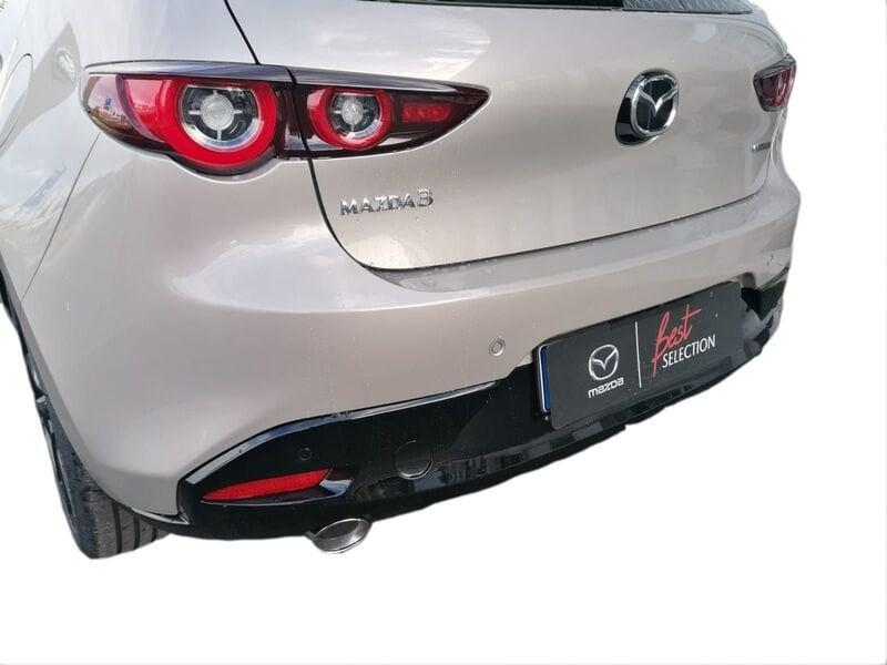 Mazda Mazda3 2.0L Skyactiv-X M-Hybrid . Exclusive +DESIGN PACK